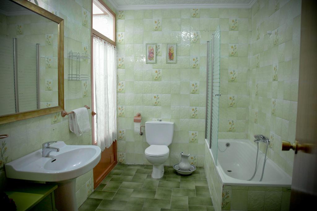 Casa La Remolina Guest House กาซาส อิวาเญส ห้อง รูปภาพ